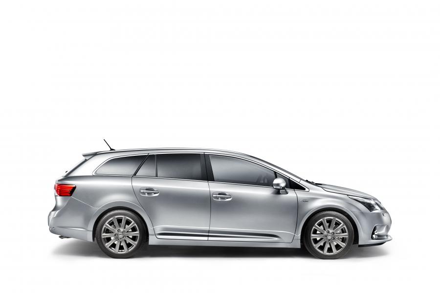  Toyota Avensis SW 2011 года  (фото 59 из 60)